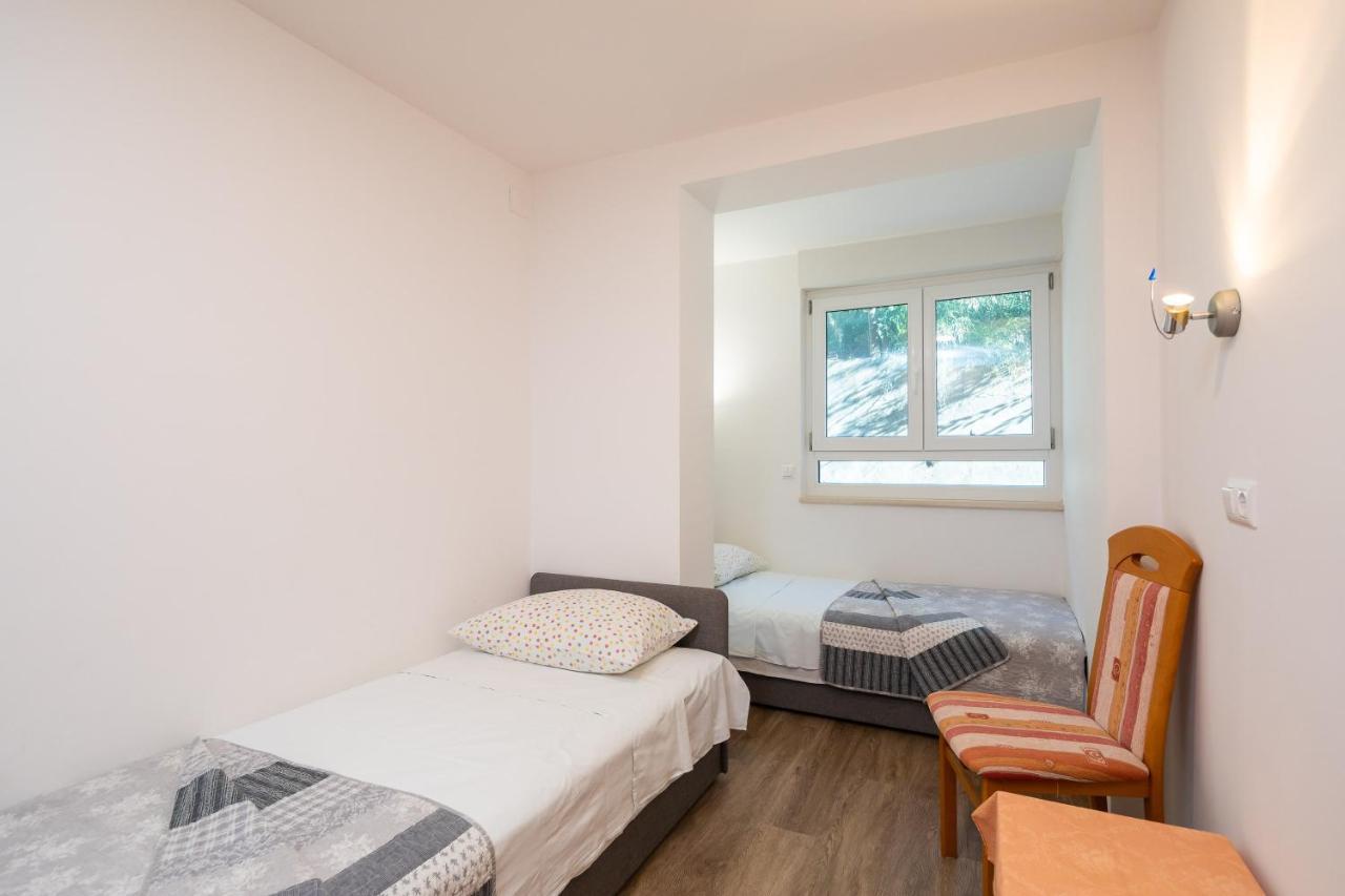 Sunny Vista Apartment Omiš Eksteriør billede