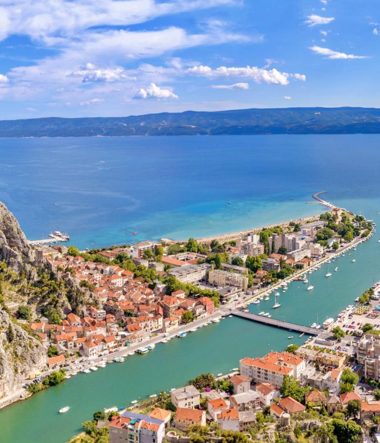Sunny Vista Apartment Omiš Eksteriør billede